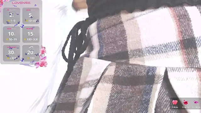 Amara18  online show from 09.27.25