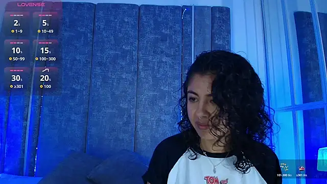 Amareto  online show from 11.13.25