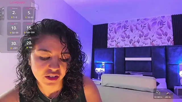 Amareto  online show from 11.14.25