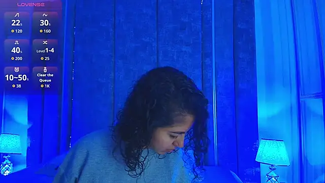 Amareto  online show from 11.28.25