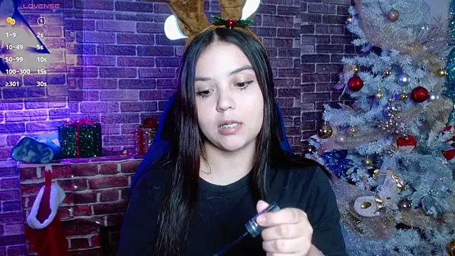 Lorena warren online show from 12.18.25