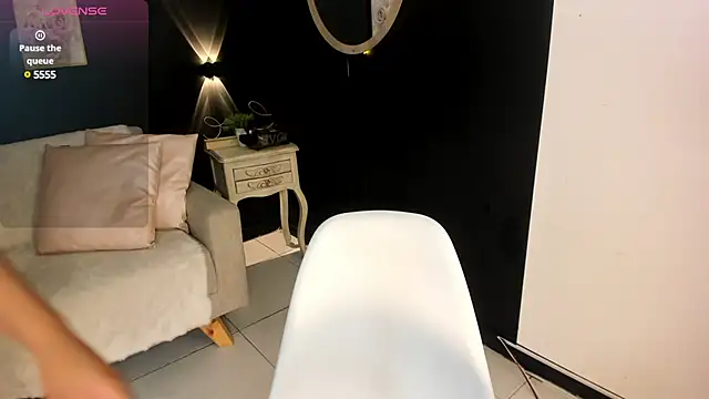 charlotte es online show from 12.09.24