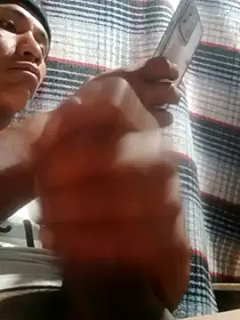 Snapshot of Moreno1813 chatting on 02.08.25 Moreno1813 online show from 02.08.25