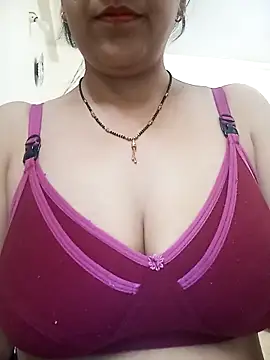 Hot-Shivani online show from 02.15.26