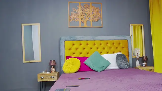 HaileyMoonn online show from 01.22.25