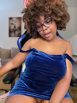 SSEXYBUBBLEBUTT101 online show from 12.24.24