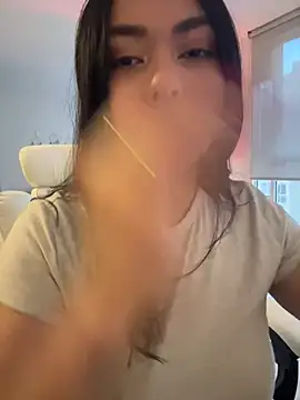 PetitLumiere online show from 12.31.24