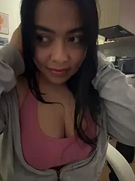 PetitLumiere online show from 01.02.25