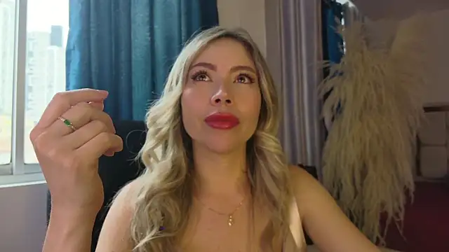 Ammy Castro online show from 04.11.26