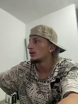 Snapshot of Scott_sex7 chatting on 02.24.26 Scott sex7 online show from 02.24.26