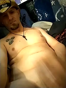 Snapshot of Herwish chatting on 09.25.25 Herwish online show from 09.25.25