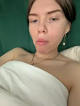 Snapshot of Lisaaa_Alisa chatting on 05.15.26 Lisaaa Alisa online show from 05.15.26