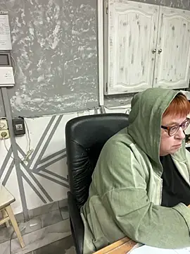 Klio5678 online show from 01.31.26