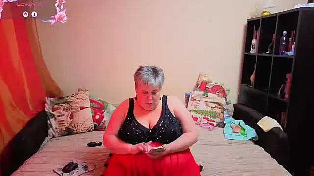 Klio5678 online show from 02.15.26