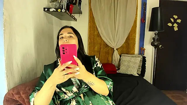 SARAMISHA online show from 11.06.25