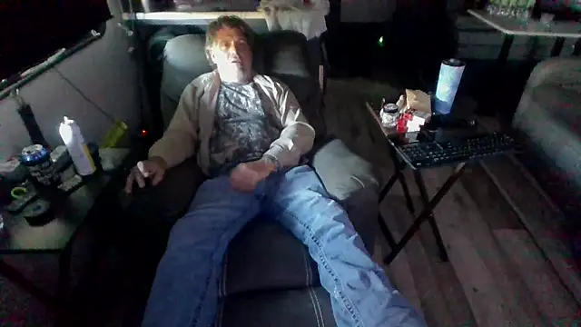 lateniter online show from 03.13.26