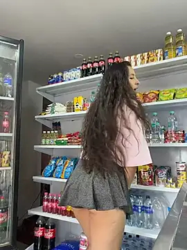 LittleDoll    online show from 02.13.26