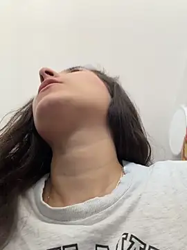 LittleDoll    online show from 02.25.26