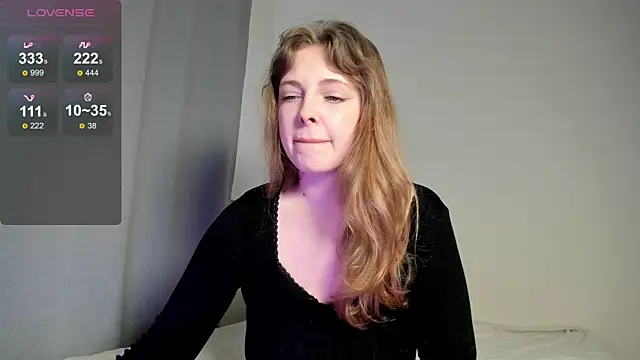 Snapshot of mercedescutee chatting on 01.22.25 mercedescutee online show from 01.22.25