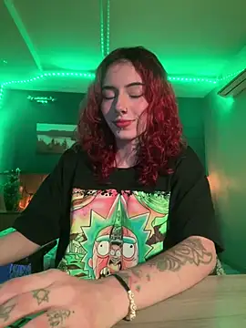 LiliJones  online show from 01.14.25