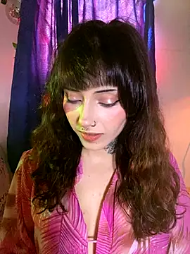 LiliJones  online show from 10.08.25