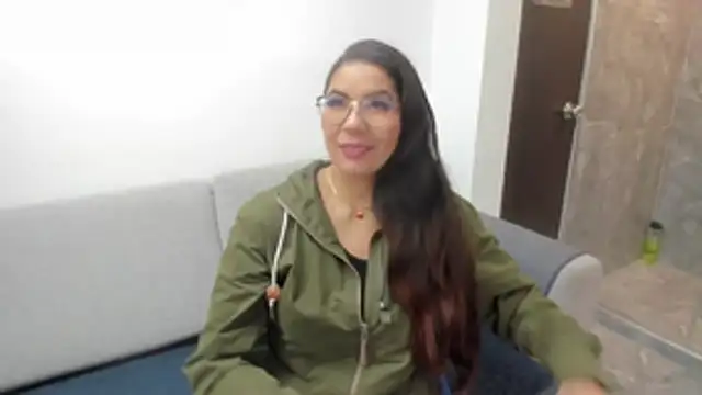 Snapshot of Luna_Dumont chatting on 01.15.26 Luna Dumont online show from 01.15.26