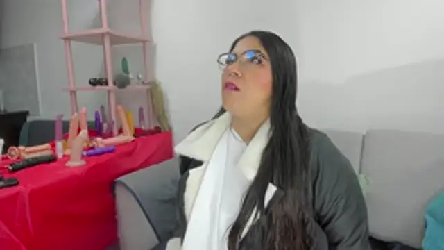 Snapshot of Luna_Dumont chatting on 01.19.26 Luna Dumont online show from 01.19.26