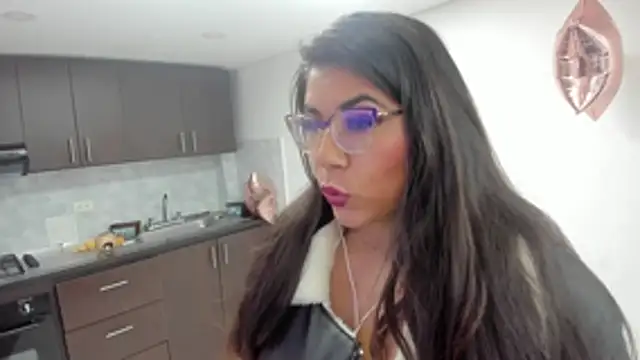 Snapshot of Luna_Dumont chatting on 02.19.26 Luna Dumont online show from 02.19.26