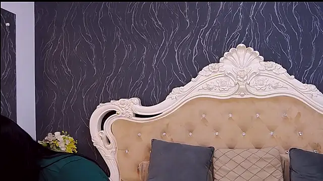 Snapshot of Lauren_Saint chatting on 09.22.25 Lauren Saint online show from 09.22.25