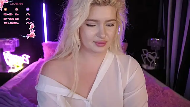 CocoSecretss online show from 03.03.25