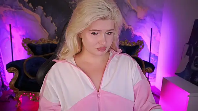 CocoSecretss online show from 10.13.25