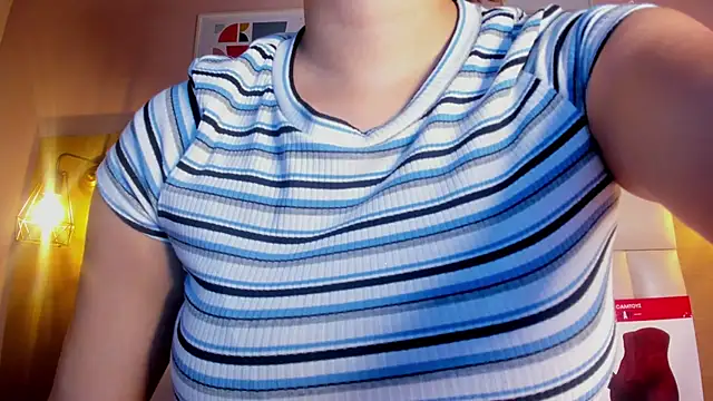 Dollar-girl online show from 01.30.25