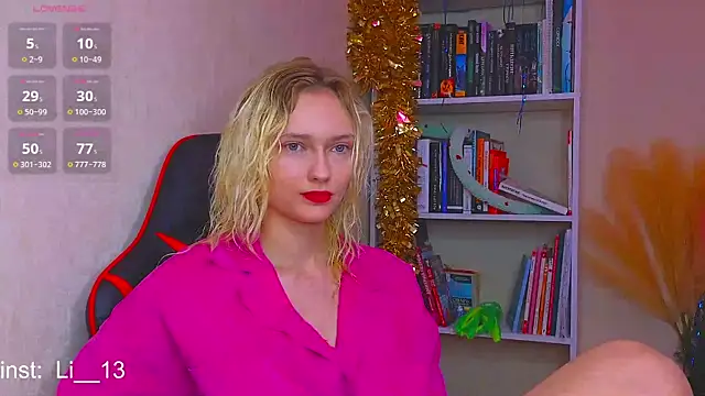 Snapshot of Angelina__1 chatting on 12.24.24 Angelina 1 online show from 12.24.24