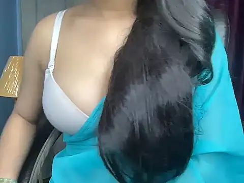 Karnaa vail online show from 11.17.25