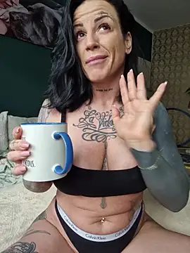 EmilyDiazofficial online show from 12.14.25