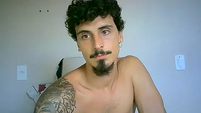 milkoffe online show from 02.03.25