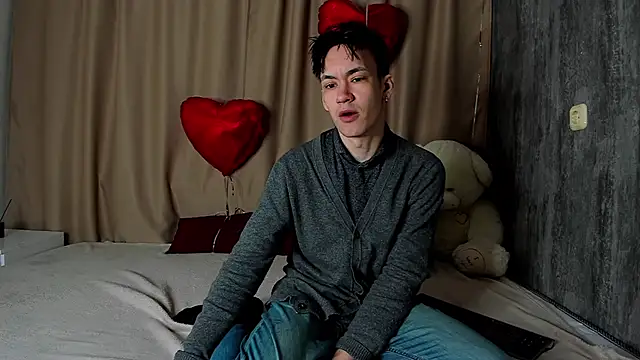 CalvinOwens online show from 02.20.25