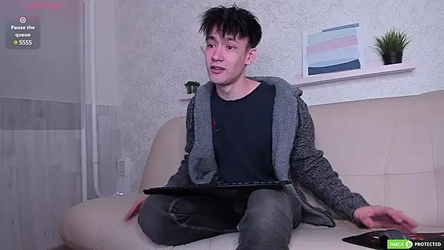 CalvinOwens online show from 03.03.25