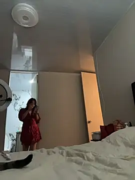 Snapshot of Nina-Eros1 chatting on 11.27.25 Nina-Eros1 online show from 11.27.25