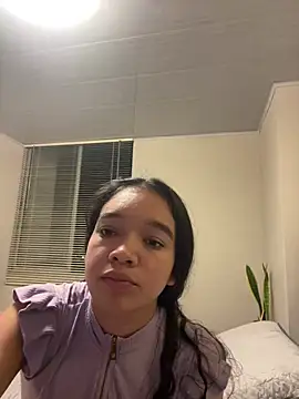 Snapshot of Nina-Eros1 chatting on 05.15.26 Nina-Eros1 online show from 05.15.26