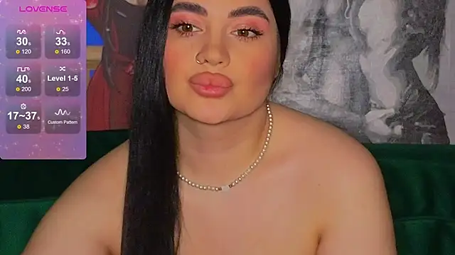 Nikki Kardashian online show from 12.09.24