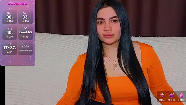 Nikki Kardashian online show from 02.11.25