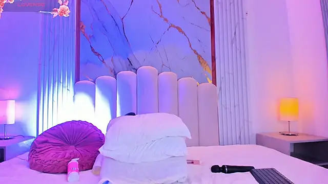 carolriveraa  online show from 03.01.25