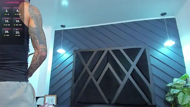 Snapshot of Apolo_Bianco_ chatting on 09.13.25 Apolo Bianco  online show from 09.13.25