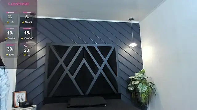 Snapshot of Apolo_Bianco_ chatting on 09.13.25 Apolo Bianco  online show from 09.13.25