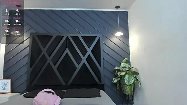 Snapshot of Apolo_Bianco_ chatting on 09.17.25 Apolo Bianco  online show from 09.17.25