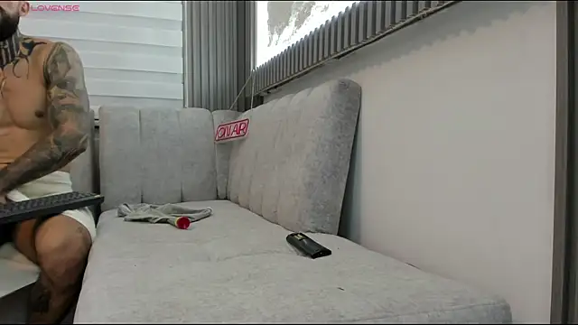 Apolo Bianco  online show from 11.21.25