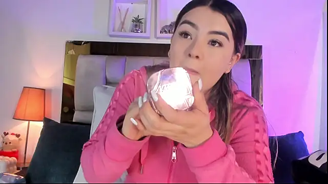 emmy r online show from 02.09.26