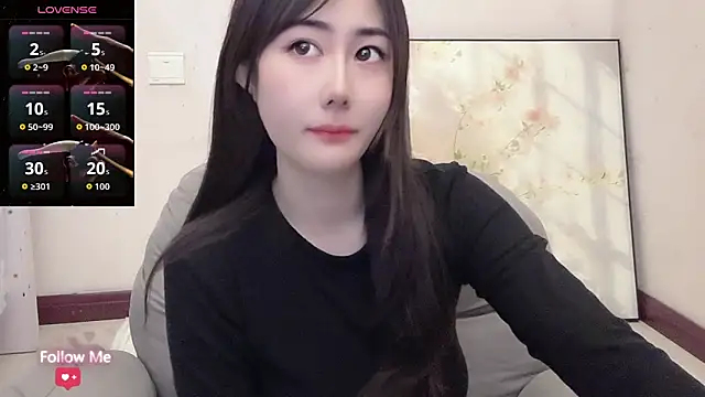 Snapshot of qiqi-- chatting on 04.22.26 qiqi-- online show from 04.22.26