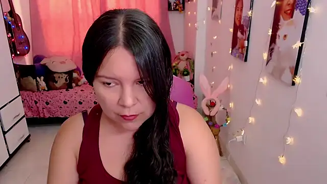 claryssa  online show from 04.07.26